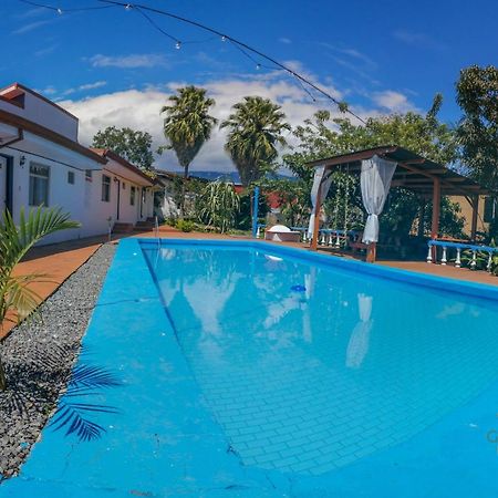 Geliwa B&B Turrialba Exterior photo