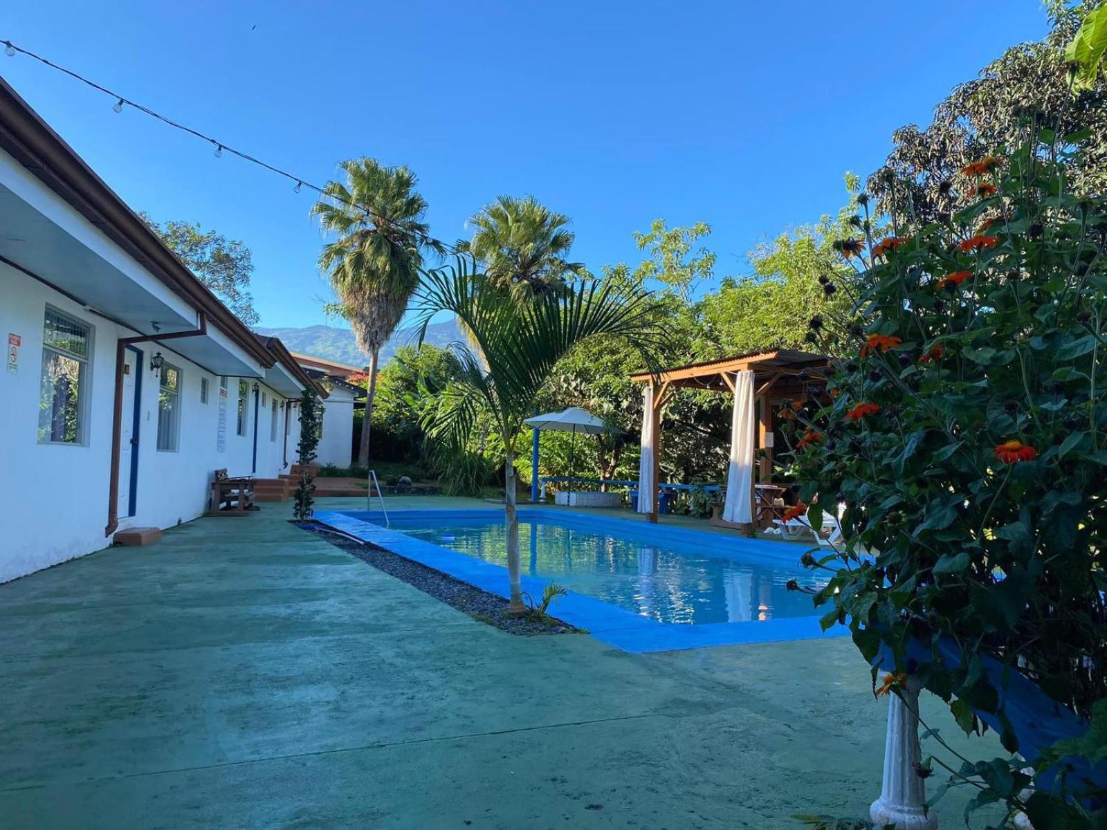 Geliwa B&B Turrialba Exterior photo